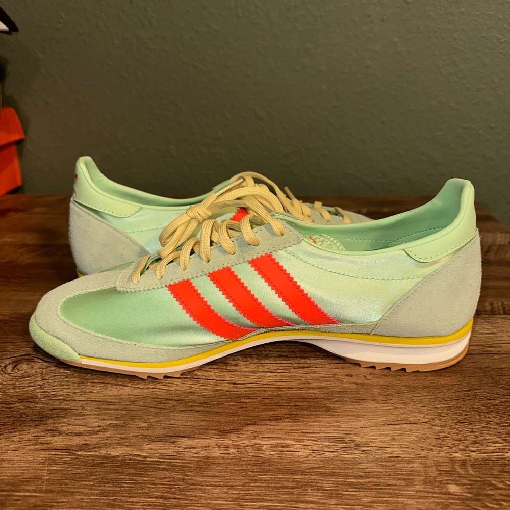 Adidas Light Green and Bright Orange Trainers - Picture 3 of 9